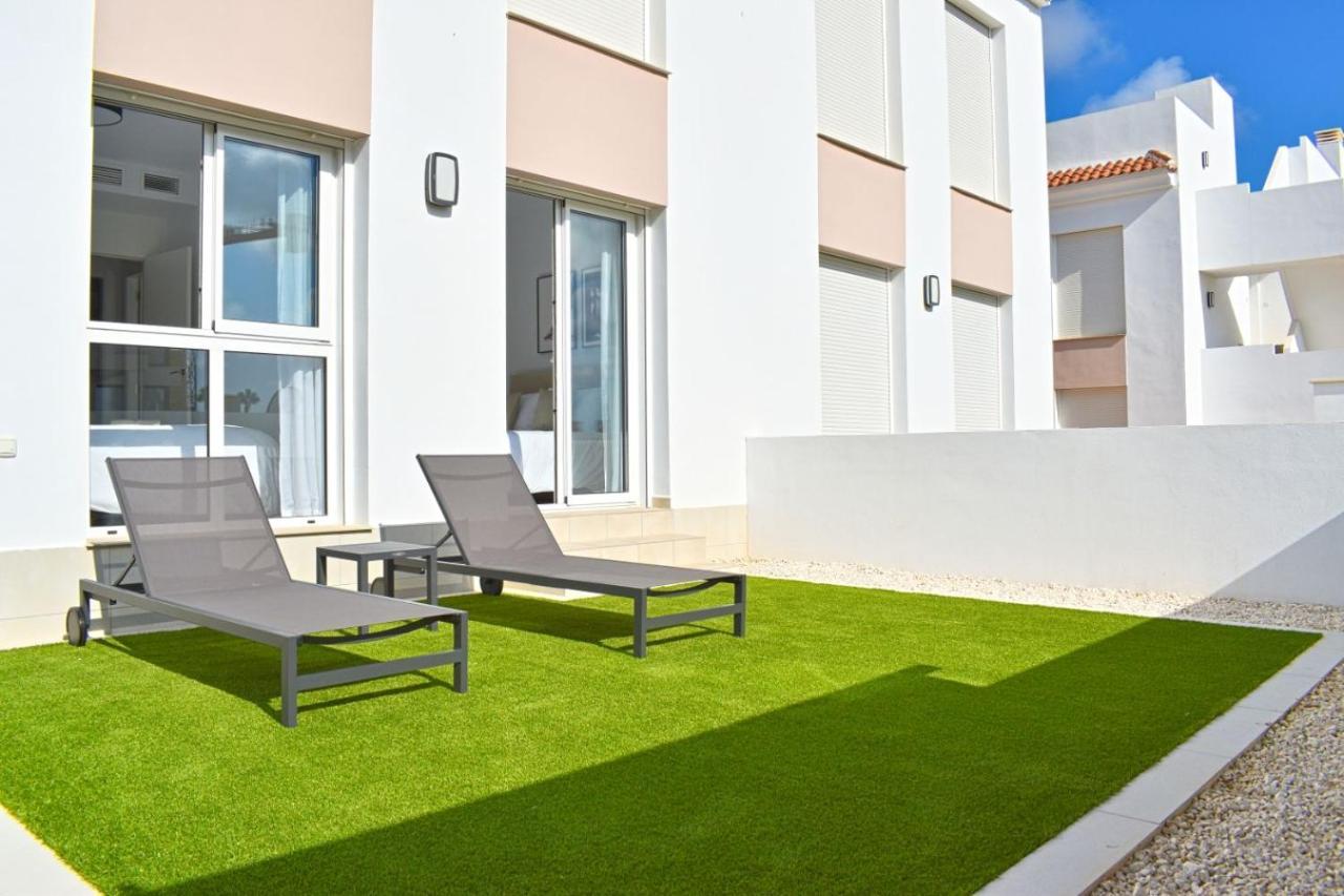 New Build Apartment On Beautiful Modern Complex Rojales Exterior photo
